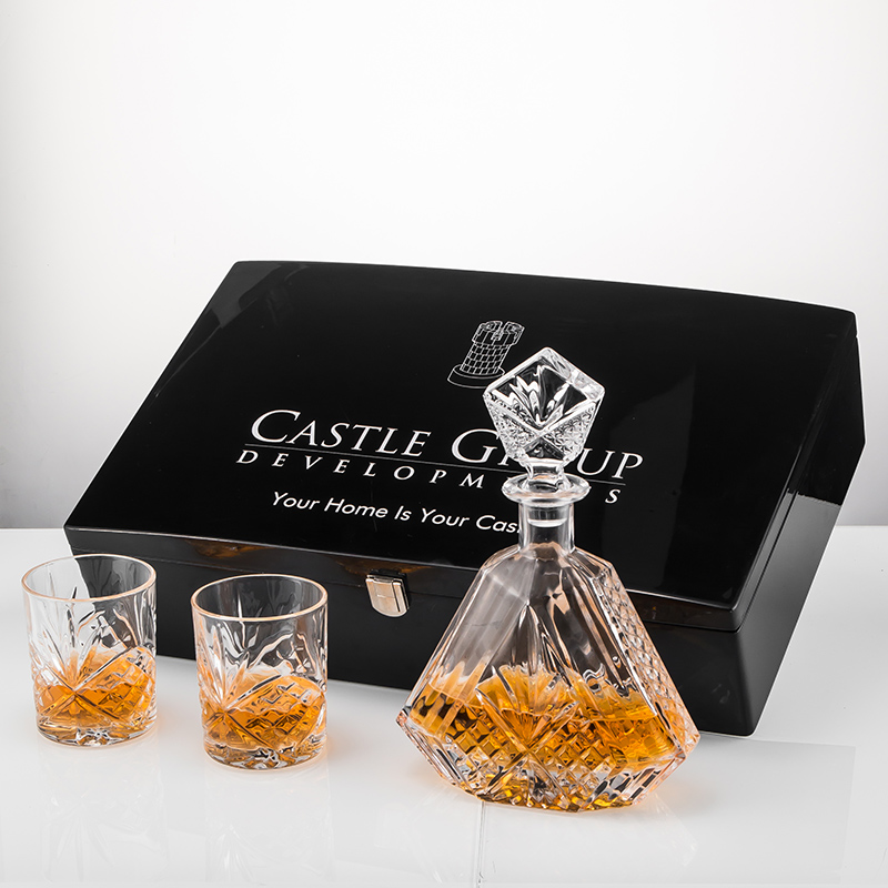 Premium Whiskey Decanter Gift Set with 4 Glasses